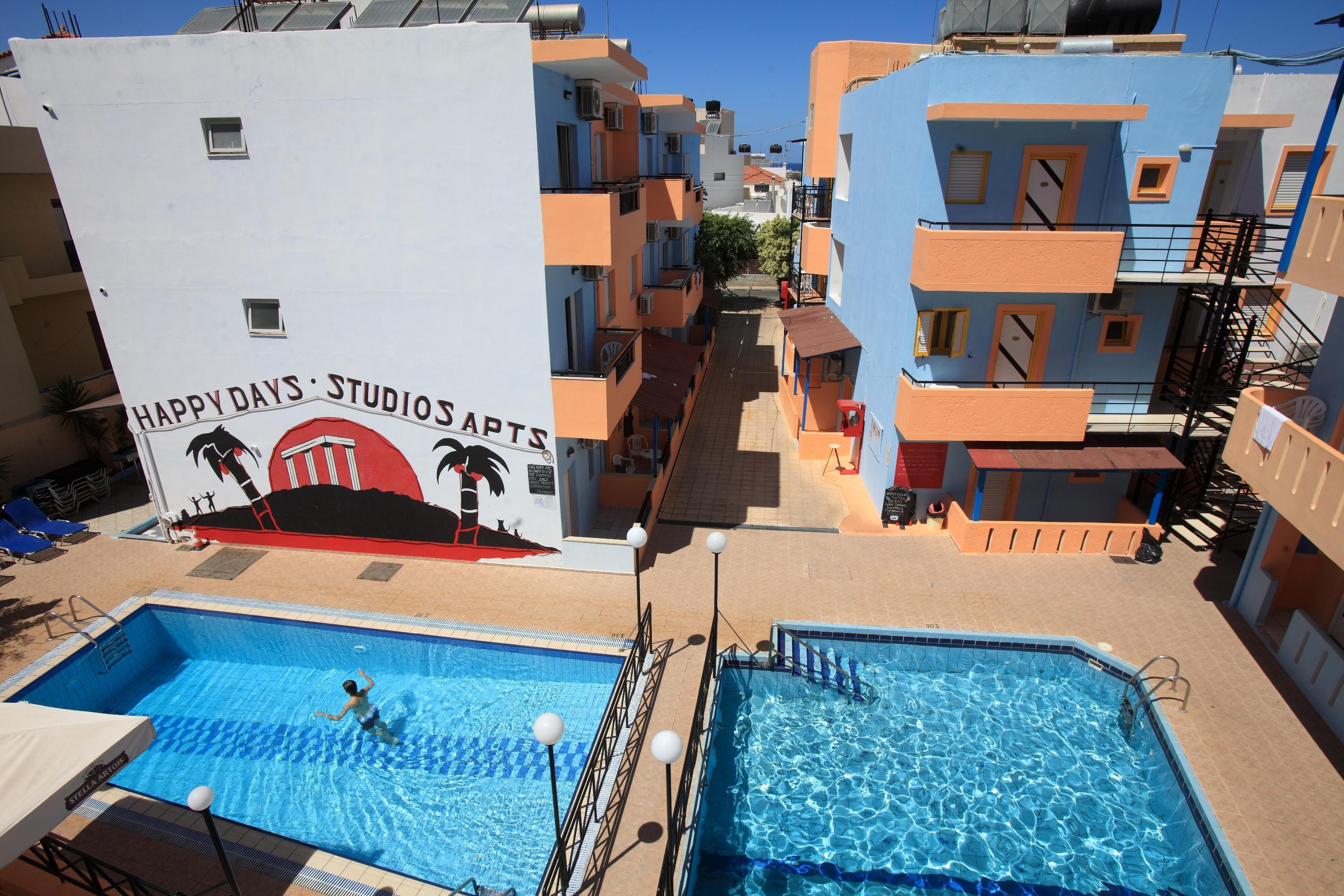 Happy Days Aparthotel Malia Exterior foto